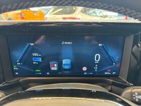 Ford Tourneo Courier vaihtoauto