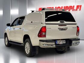 Toyota Hilux vaihtoauto