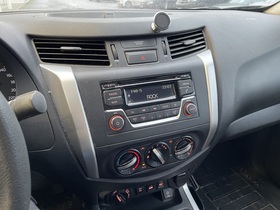 Nissan Navara vaihtoauto