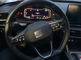 SEAT Leon Sportstourer vaihtoauto