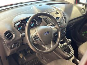 Ford Transit Courier vaihtoauto