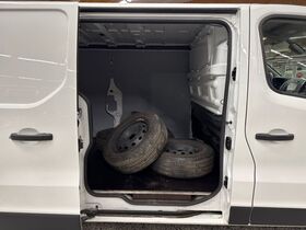 Nissan NV300 vaihtoauto