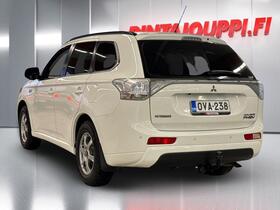 Mitsubishi Outlander PHEV vaihtoauto