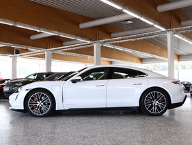 Porsche Taycan vaihtoauto