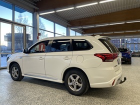 Mitsubishi Outlander PHEV vaihtoauto