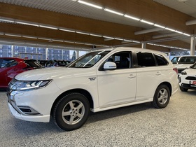 Mitsubishi Outlander PHEV vaihtoauto