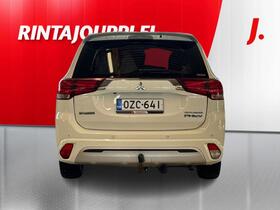 Mitsubishi Outlander PHEV vaihtoauto