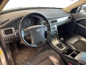 Volvo V70 vaihtoauto