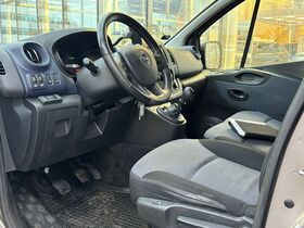Opel Vivaro vaihtoauto