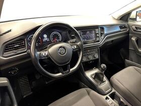 Volkswagen T-Roc vaihtoauto