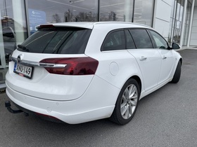 Opel Insignia vaihtoauto