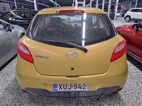Mazda 2 vaihtoauto