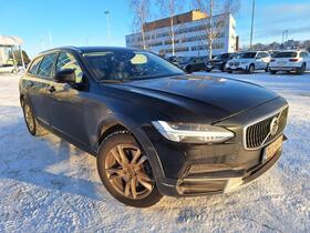Volvo V90 Cross Country vaihtoauto