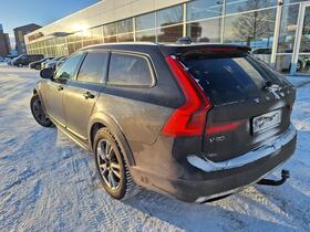 Volvo V90 Cross Country vaihtoauto