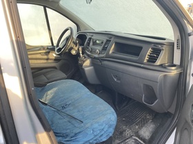 Ford Transit Custom vaihtoauto