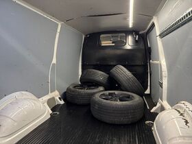 Volkswagen Transporter vaihtoauto