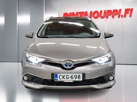 Toyota Auris vaihtoauto