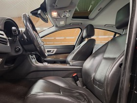 Jaguar XF vaihtoauto