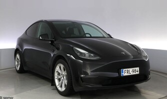 Tesla Model Y vaihtoauto