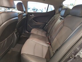 Kia Optima vaihtoauto