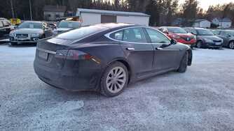 Tesla Model S vaihtoauto