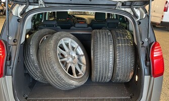 Peugeot 5008 vaihtoauto