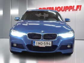 BMW 330 vaihtoauto