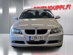 BMW 320 vaihtoauto