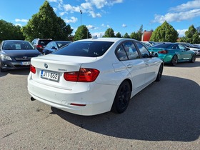 BMW 320 vaihtoauto