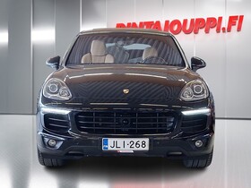 Porsche Cayenne vaihtoauto