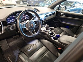 Porsche Cayenne vaihtoauto