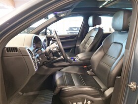 Porsche Cayenne vaihtoauto