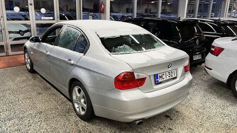 BMW 318 vaihtoauto