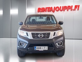 Nissan Navara vaihtoauto