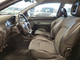 Peugeot 206 vaihtoauto