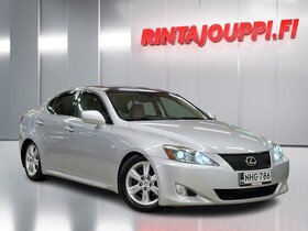 Lexus IS vaihtoauto