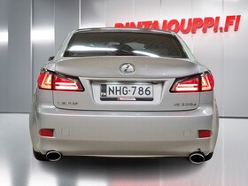 Lexus IS vaihtoauto