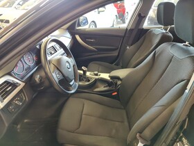 BMW 320 vaihtoauto