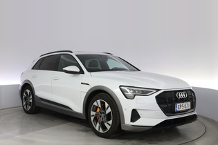 Audi e-tron vaihtoauto