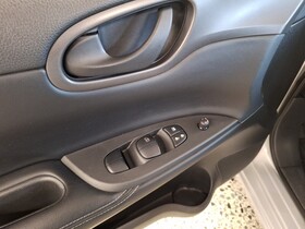 Nissan Pulsar vaihtoauto