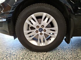 Ford S-MAX vaihtoauto