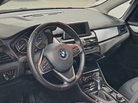 BMW 225 vaihtoauto