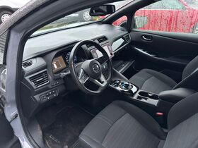 Nissan Leaf vaihtoauto