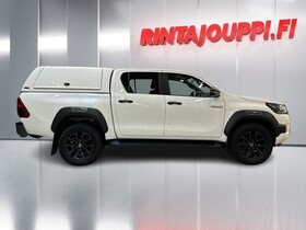 Toyota Hilux vaihtoauto