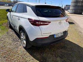 Opel Grandland X vaihtoauto