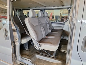 Opel Vivaro vaihtoauto