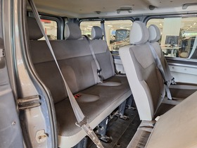 Opel Vivaro vaihtoauto
