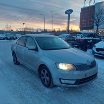 Skoda Rapid vaihtoauto
