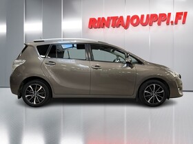 Toyota Verso vaihtoauto
