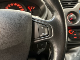 Nissan NV250 vaihtoauto